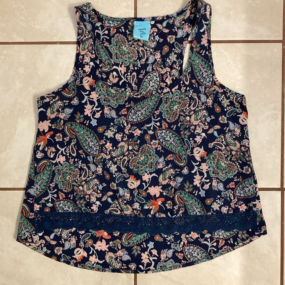 h.i.p. Tank Top - Picture 7 of 11